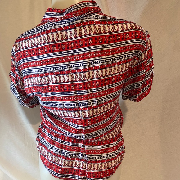 Forever 21 Bandana Button Up Shirt - Picture 4 of 5